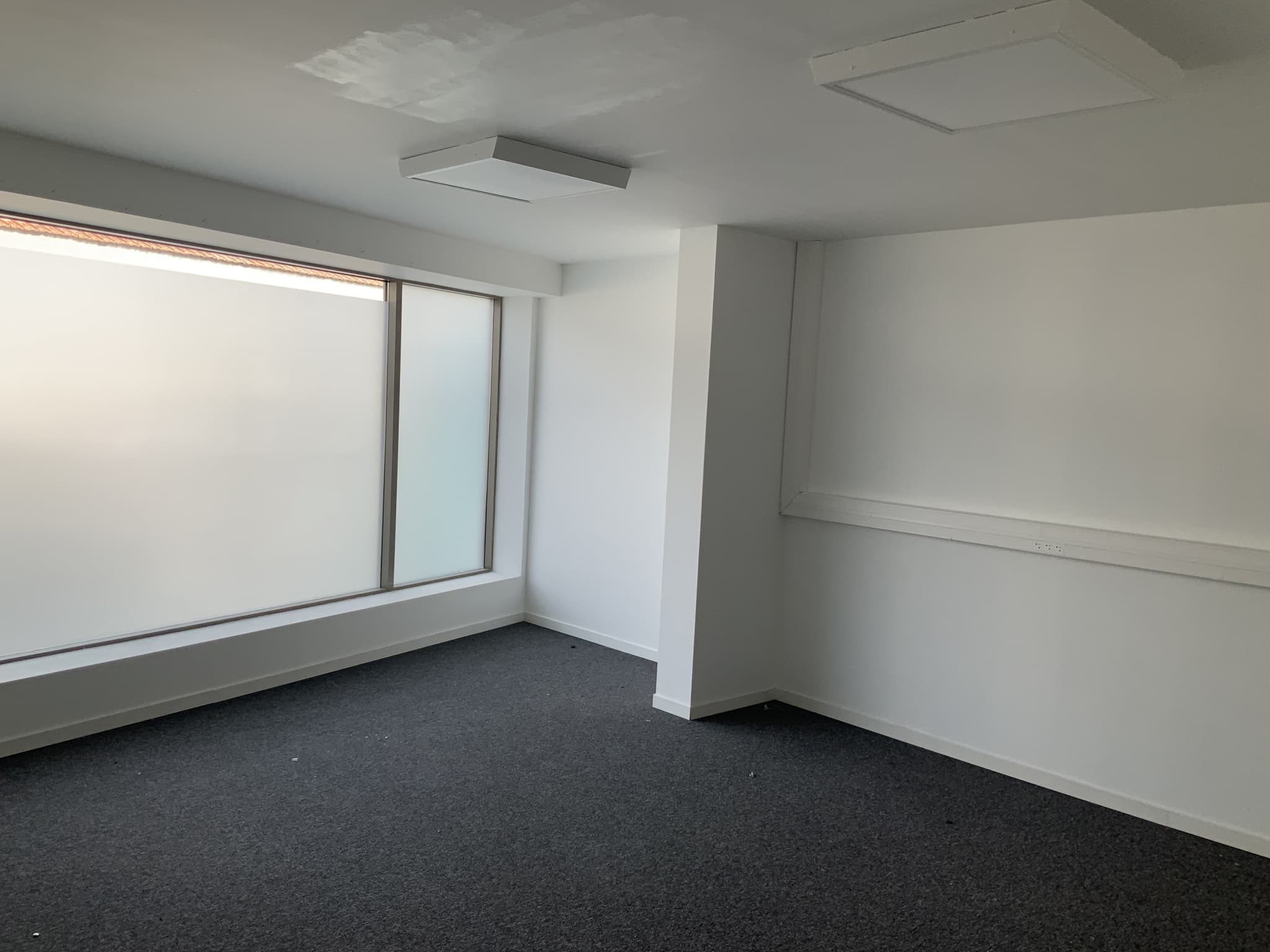 Agence Immobilière Dker Immobilier - Vente Bureaux à Reims -  Bureau secteur Boulingrin à vendre